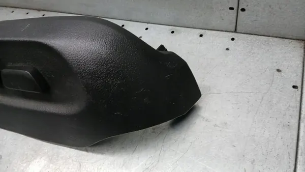 Capa do painel do assento dianteiro direito VW Passat B6 8E0959777 image 4