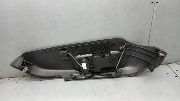 Capa do painel do assento dianteiro direito VW Passat B6 8E0959777 image 6