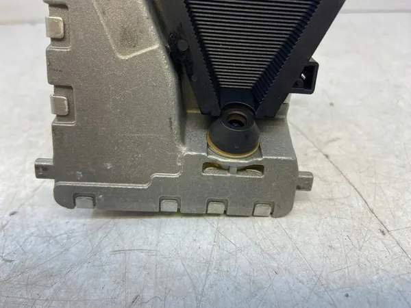 FRAMTIDA RADAR KAMERA MERCEDES C W205 2017 A2229007413 image 6