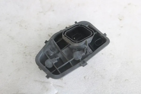 Soporte de Lámpara Trasera Derecha SKODA FABIA 6V6945258 image 3