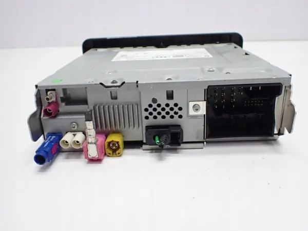 OEM 8W0035193E Navigaattoradio Audi A4 B9:lle image 9
