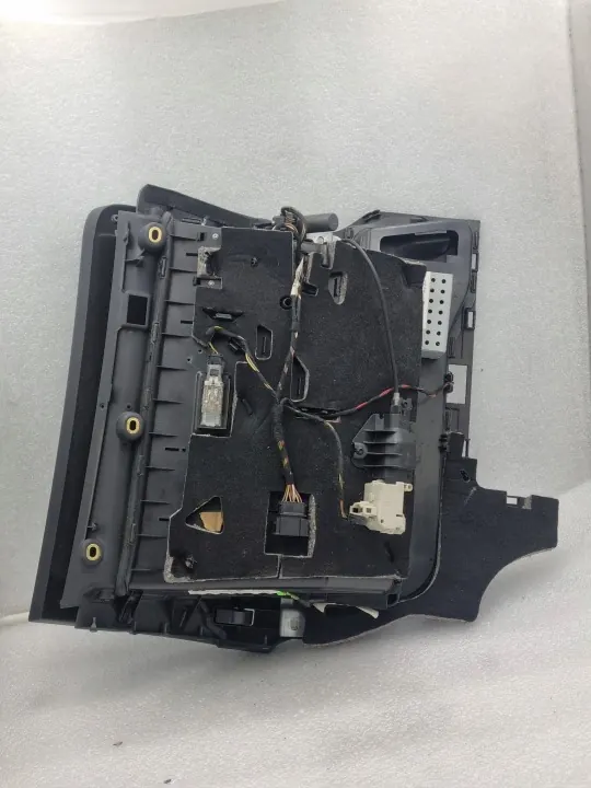 Compartiment tableau de bord Audi A6 S6 C6 OEM 4F1857035CB image 4