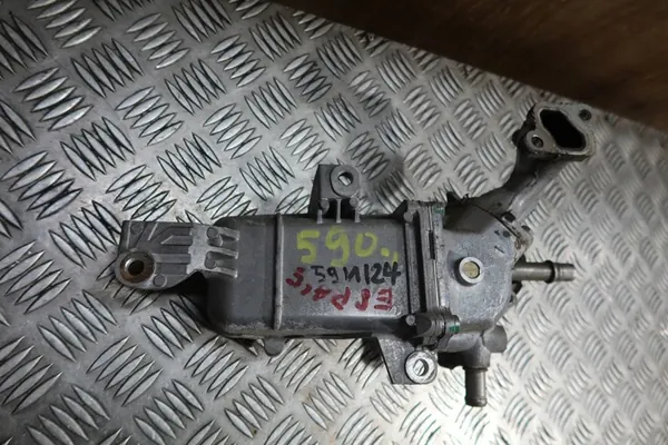 EGR Pakokaasujäähdytin 147357086R Renault Trafic 1.6DCI image 4