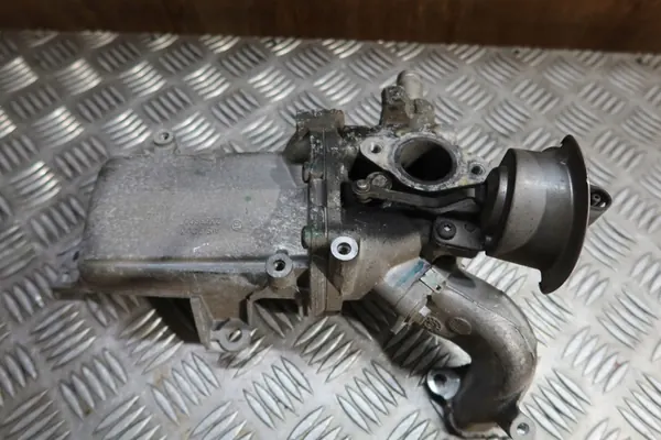 EGR Pakokaasujäähdytin 147357086R Renault Trafic 1.6DCI image 7