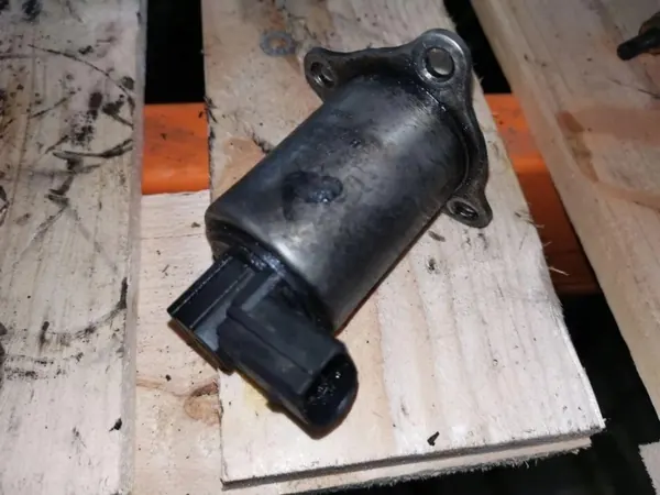 EGR-venttiili OEM 8200231630 Renault Laguna II:lle image 2
