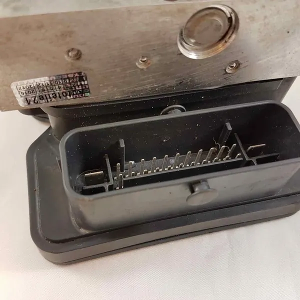 POMPE ABS MERCEDES W176 A1764310700 A1769006503 image 3