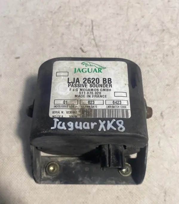 Hupe Jaguar XK OEM LJA2620BB (2002-2004) image 2