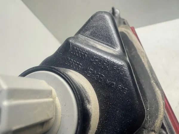 Nissan Qashqai J11 Vänster Baklampa 26555 4EA5A image 10