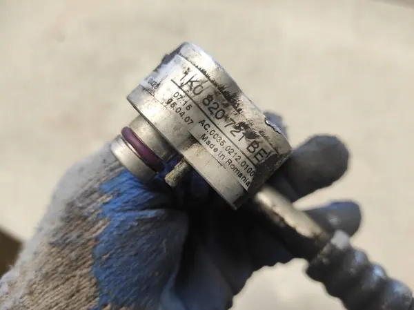 VW GOLF V PLUS 05- 1.6 Ilmastointiletkku 1K0820721BE image 3