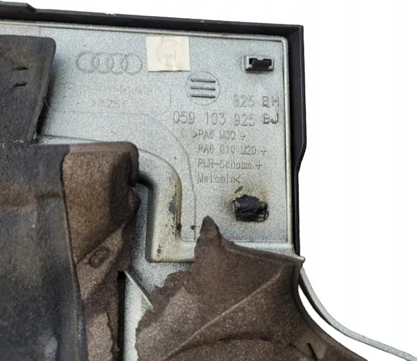 Audi A6 C6 3.0 TDI Moottorikansi OEM 059103925BJ image 7