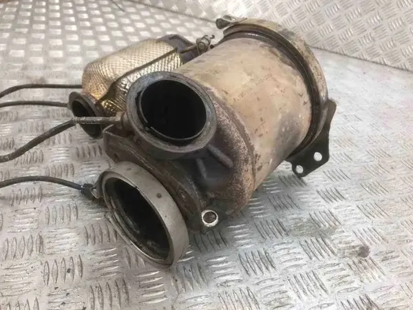 Katalysator OEM 5Q0166AA voor Skoda Octavia III 1.6L image 3