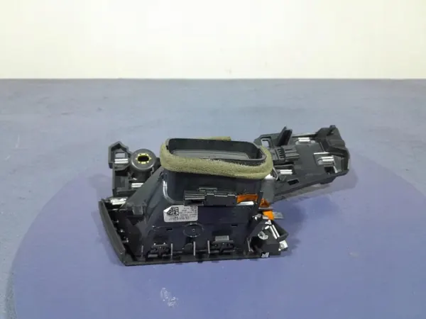 Grille de ventilation gauche Audi Q7 II OEM 4M1820901BA image 3