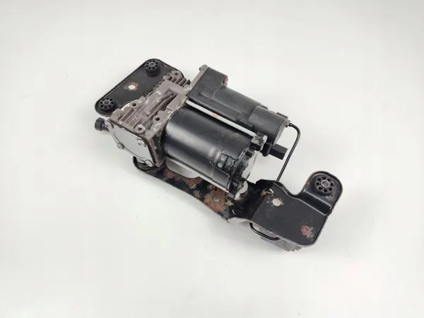 Compresseur de suspension BMW OE 6775479 - Occasion image 2