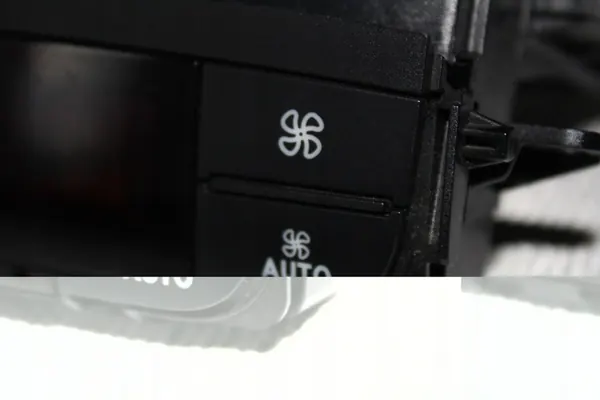 Mercedes Vito Viano Klima Control Paneel Achter W639 image 4