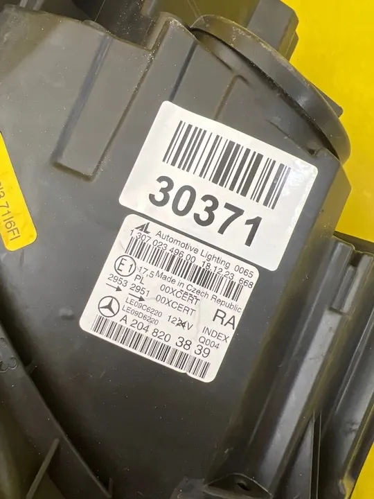 MERCEDES C W204 Lift Rechter Voor Xenon Lamp image 2