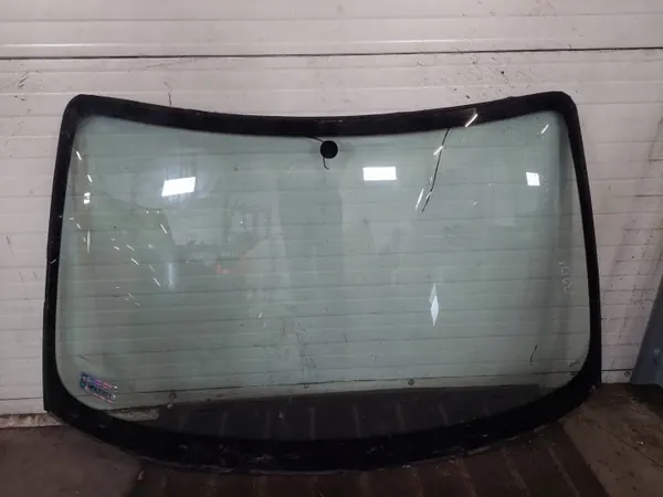 Pare-brise avant BMW E46 OEM - État utilisé image 2
