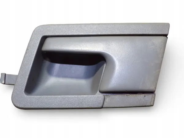 Tirador interior izquierdo delantero VW OEM 701837019A image 2