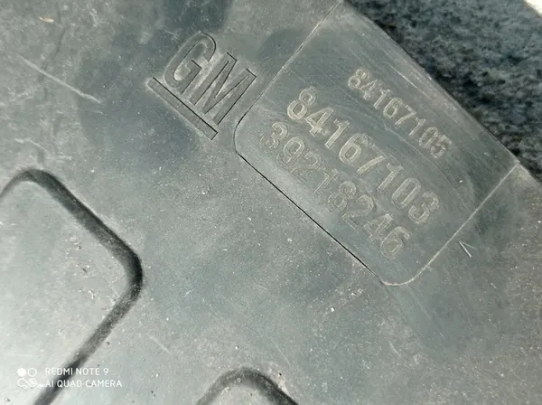 Motorhuv för Insignia B vänster höger image 5