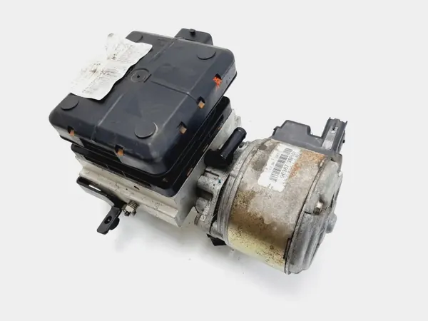 Citroen C5 Ophangingcompressor OEM 96367388000 image 3