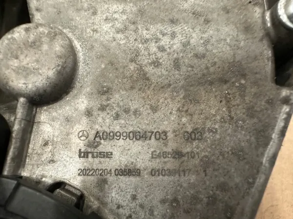 Verrou de Capot Mercedes OEM A0999064703 - Occasion image 3