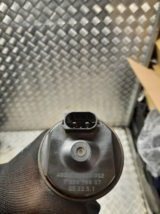 Régulateur d'arbre à cames Valvetronic OEM 750678807 BMW image 4