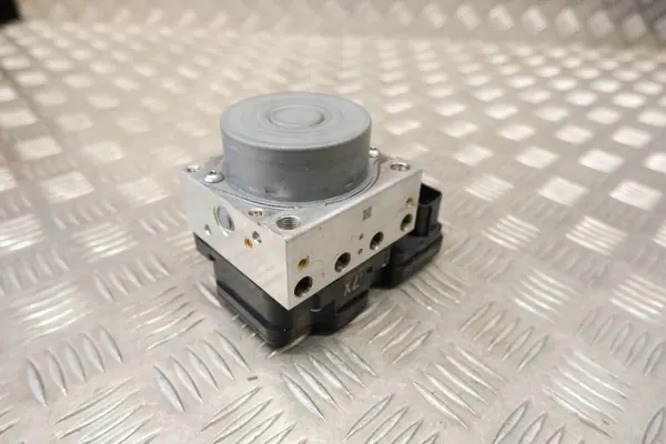 Toyota ABS-pump OEM 11304041340 - Begagnad image 4