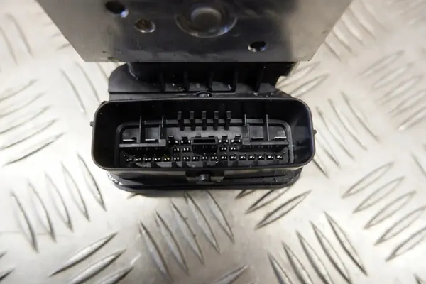 Toyota ABS-pump OEM 11304041340 - Begagnad image 5
