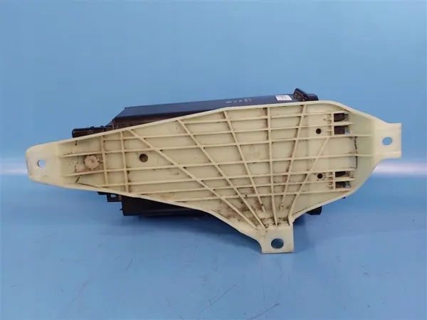 Ford OEM L1M3-9E857-DF kolfilter för Explorer VI image 3