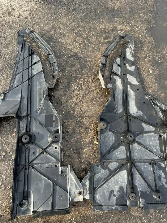 Onderbodenschild Mazda CX-3 2019 OEM 3B-561Z1 image 3