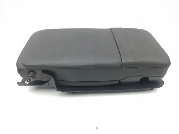 Ford Kuga I 2009 Achterste armsteun OEM AMD173796 image 4