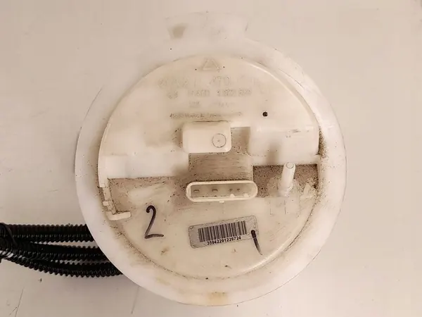 Brandstofpomp Mercedes E-Class W212 A2124703594 image 2