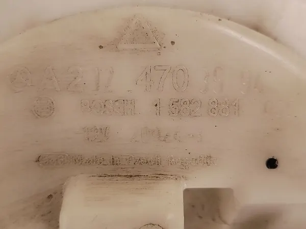 Brandstofpomp Mercedes E-Class W212 A2124703594 image 3