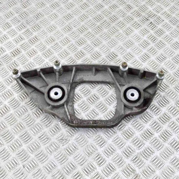 Bakre reduktionsfäste OEM A2053521301 Mercedes-Benz image 3