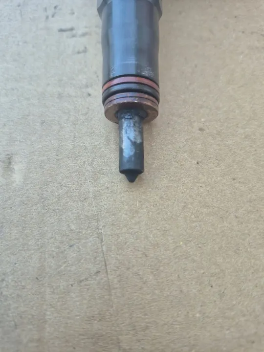 VW 1.9 TDI Einspritzpumpe OEM 0414720313 image 3