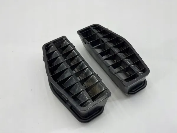 Lüftungsgitter Jaguar XK8/XKR OEM ENV1948 - Gebraucht image 2