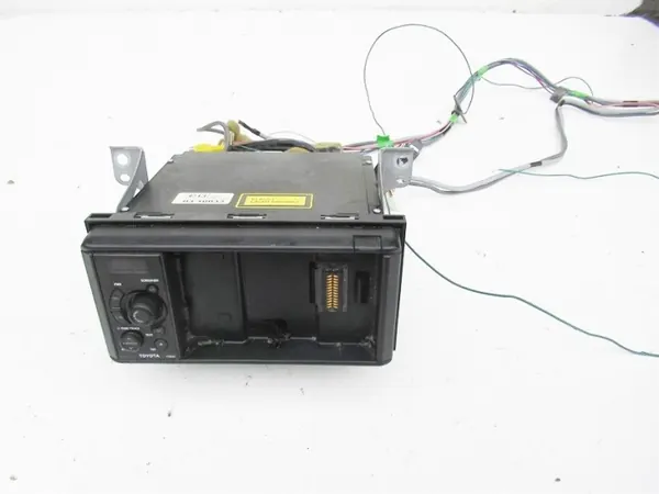 Toyota Yaris Navigationsradio OEM 12438324379 image 3
