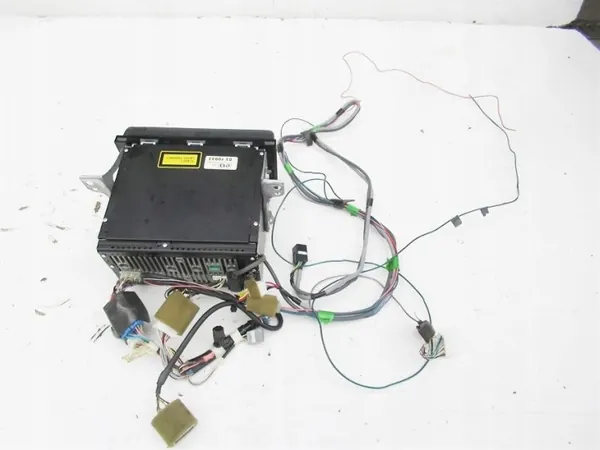 Toyota Yaris Navigationsradio OEM 12438324379 image 5