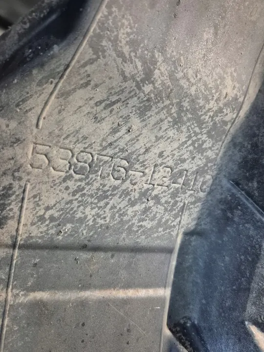 Toyota OE 53876-12410 Front Left Wheel Arch image 4