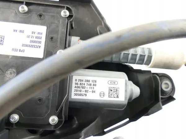 Freno de mano eléctrico OEM 0204028128 Peugeot 5008 09-13 image 9