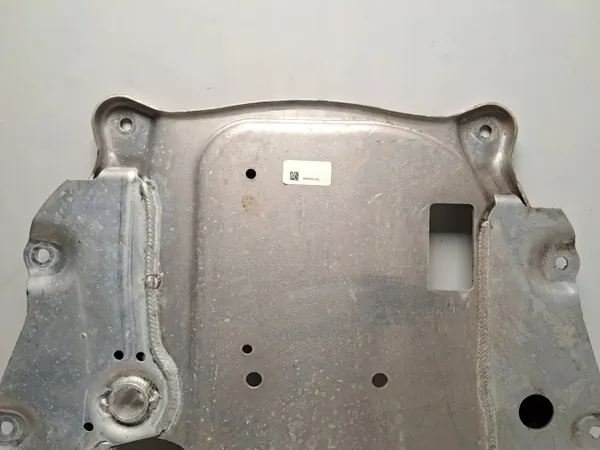 Cubierta motor usada OEM 6895090 para BMW X6 G06 image 6