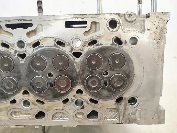 Motorblok PSA Volvo Ford 1.6 HDI TDCI 9655911480 image 10