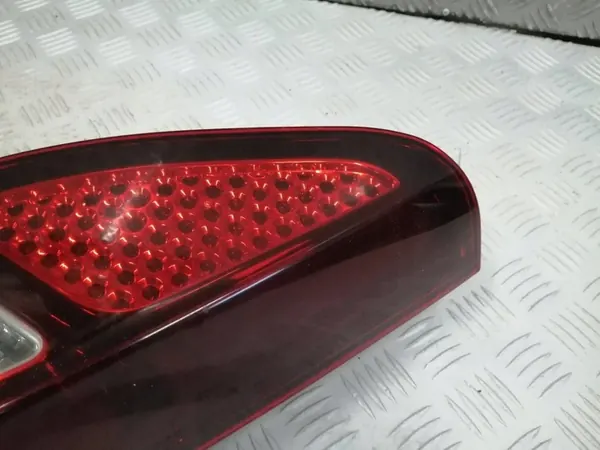 Luz Trasera Derecha Citroen Berlingo Lift image 2