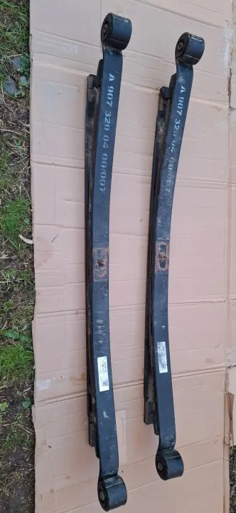 Mola Mercedes Sprinter W907 W910 A907 A9073200400 image 2