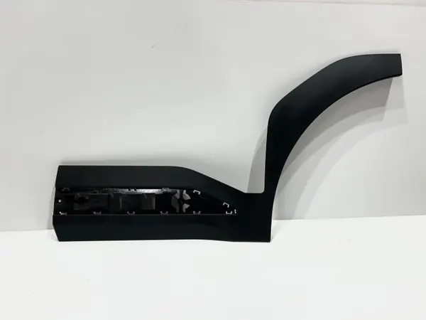 Kia EV9 Ovi Lista Vasen Taka OEM 87733EV000 image 2