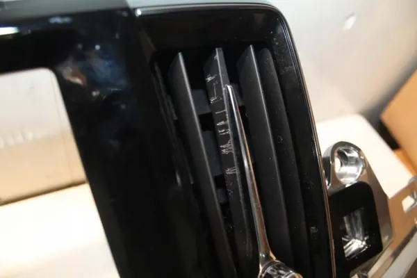 Volvo V90 II kojelautapeite OEM 31403975 Käytetty image 3