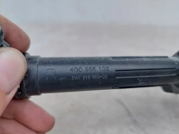 Audi A6 C7 sproeierkap OEM 4G0955101/4G0955102 image 7
