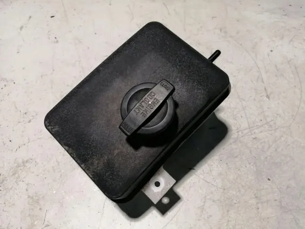 Kylvätsketank OEM 25430C1100 Hyundai image 2