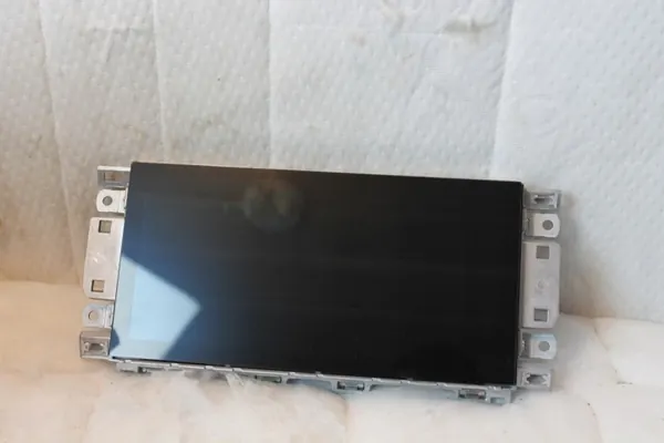 Audi A3 8Y navigationsskärm OEM 8Y0900019605 image 2