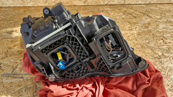 Linker Full LED-lamp voor Mercedes W212 Lift 2012-2016 image 9