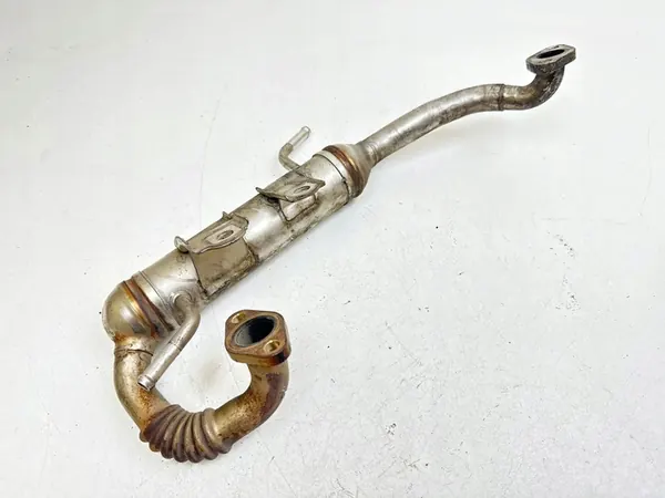 2004 Toyota Corolla E120 E130 Refroidisseur EGR MTL18447 image 2